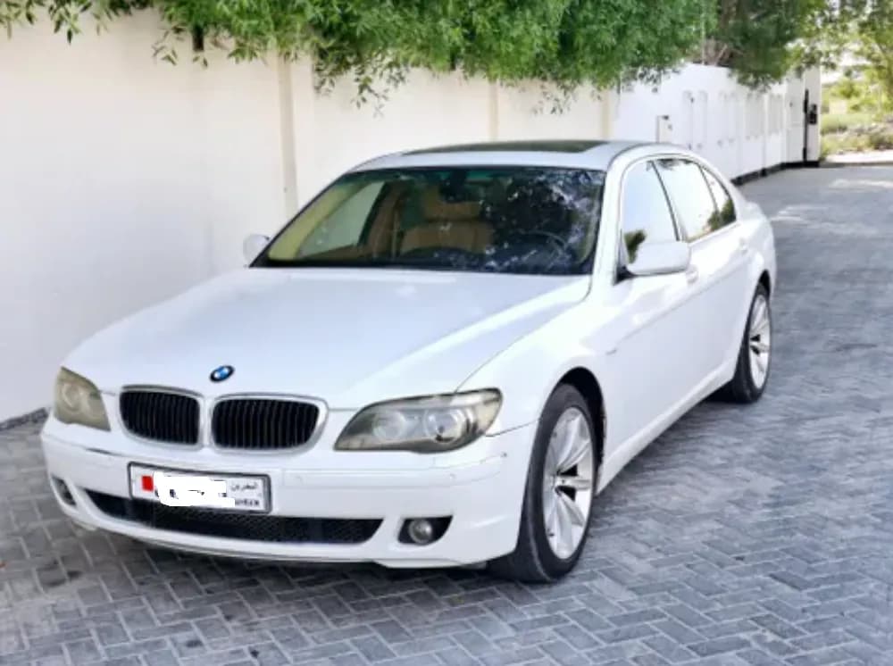 Used BMW i7 2008