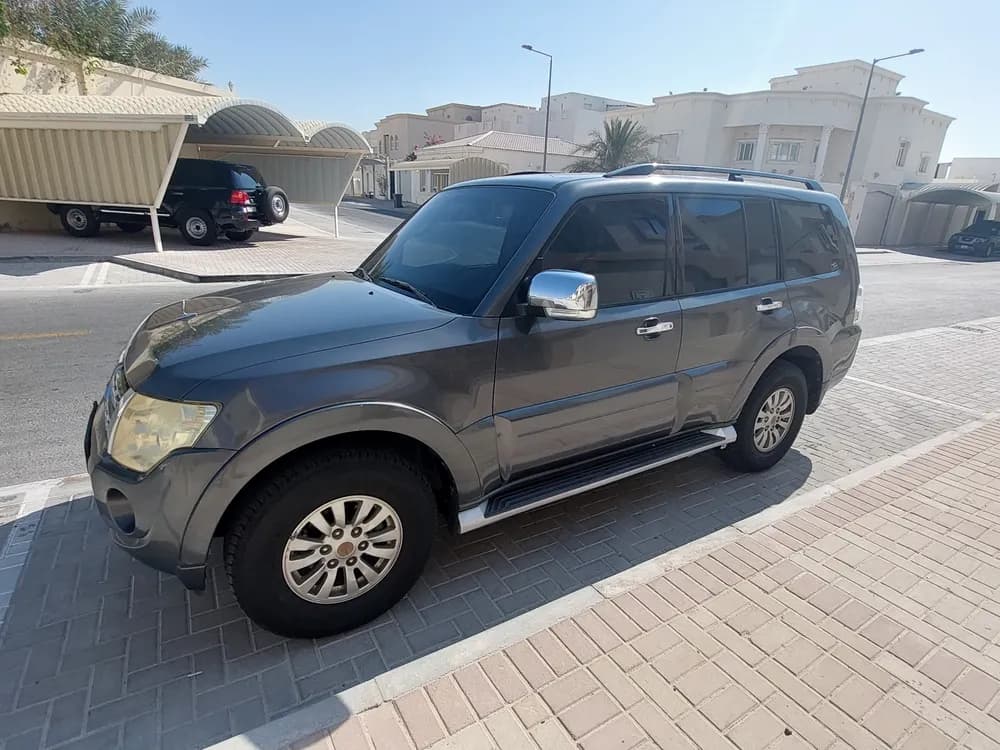 Used Mitsubishi Pajero GLS V6 2014