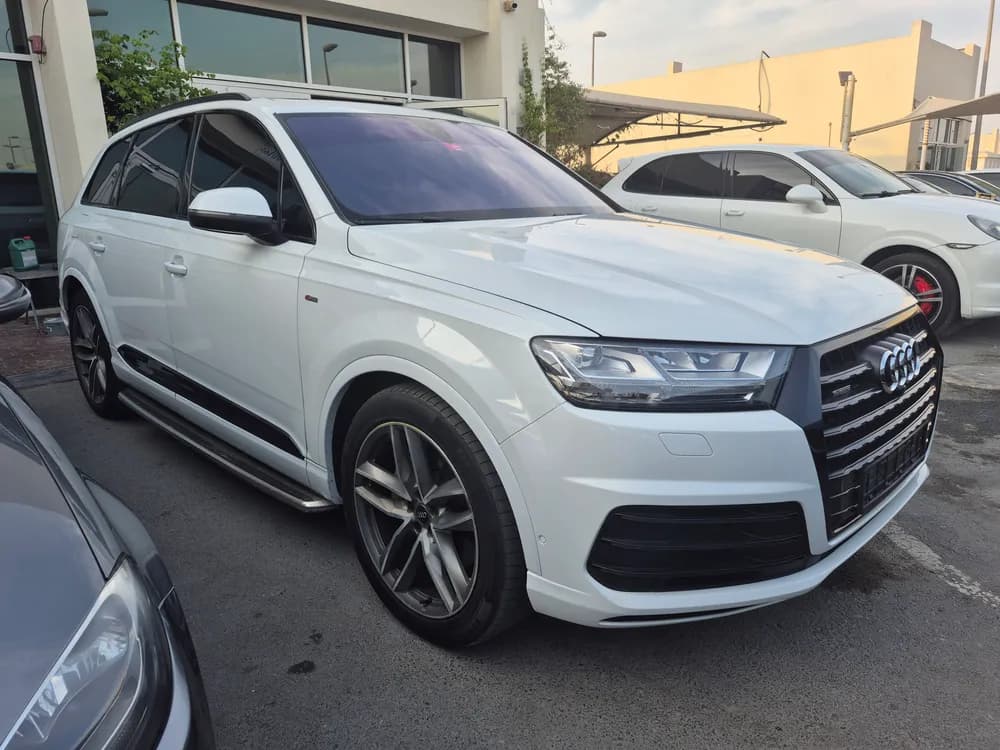 مستعملة أودي كيو7 40 TFSI CS quattro 252 HP 2017