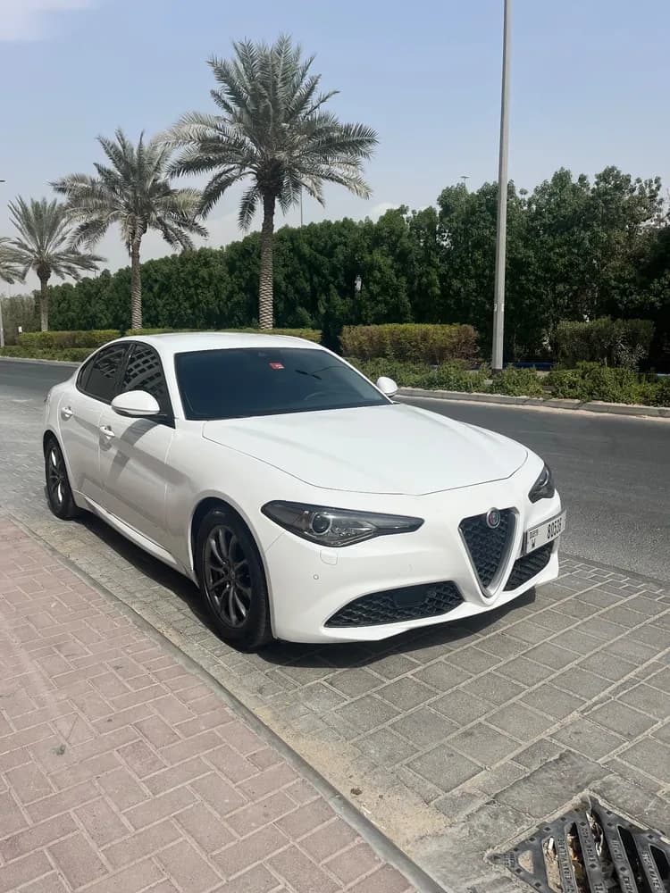 Used Alfa Romeo Giulia Base 2018