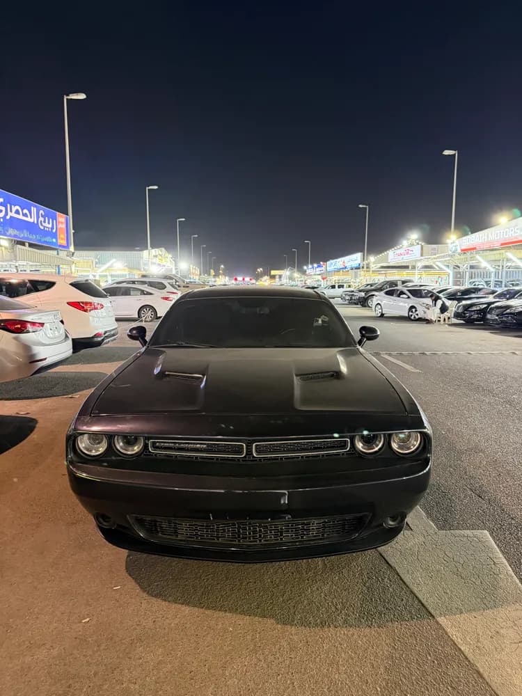Used Dodge Challenger 3.6L SXT 2018