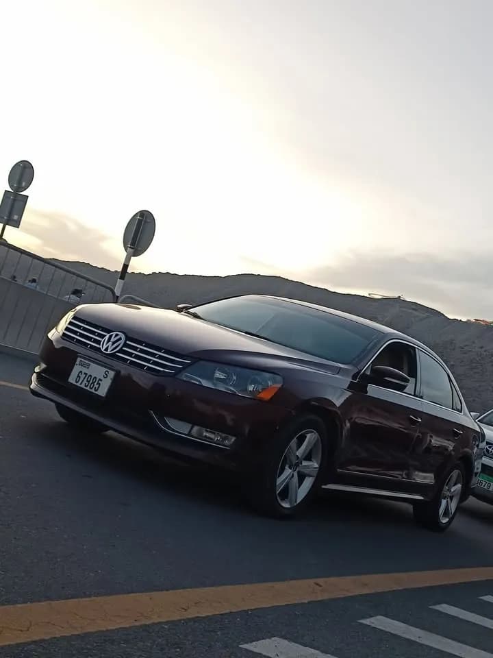 Used Volkswagen Passat 2.5L SEL 2012