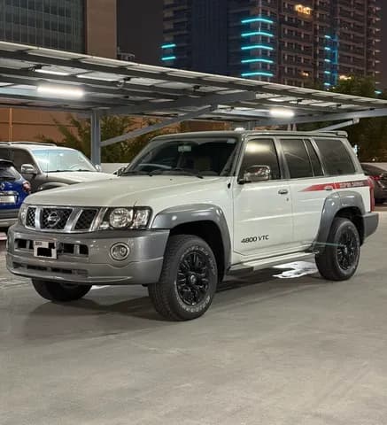 مستعملة نيسان باترول سوبر سفاري 4.8L A/T Full Option 2019 مستعملة نيسان باترول سوبر سفاري 4.8L A/T Full Option 2019 used_cars.forSale