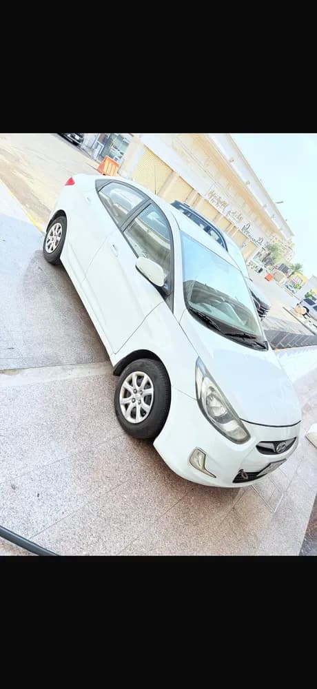 هيونداي اكسنت 1.6L Mid Option 2014 مستعملة