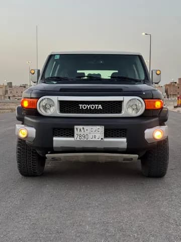 Used Toyota FJ Cruiser 2013 Used Toyota FJ Cruiser 2013 used_cars.forSale