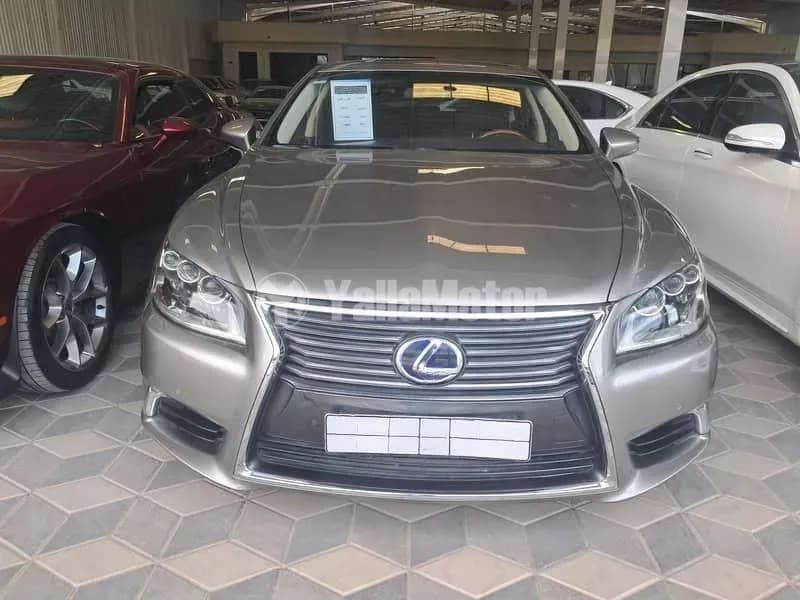 Used Lexus LS 600hL 2015