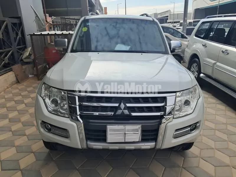 Used Mitsubishi Pajero 2017