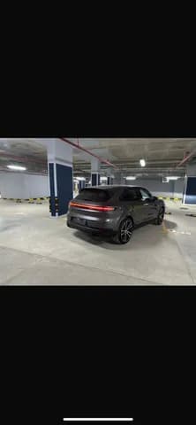 Used Porsche Cayenne 3.0L Base 2024 Used Porsche Cayenne 3.0L Base 2024 used_cars.forSale
