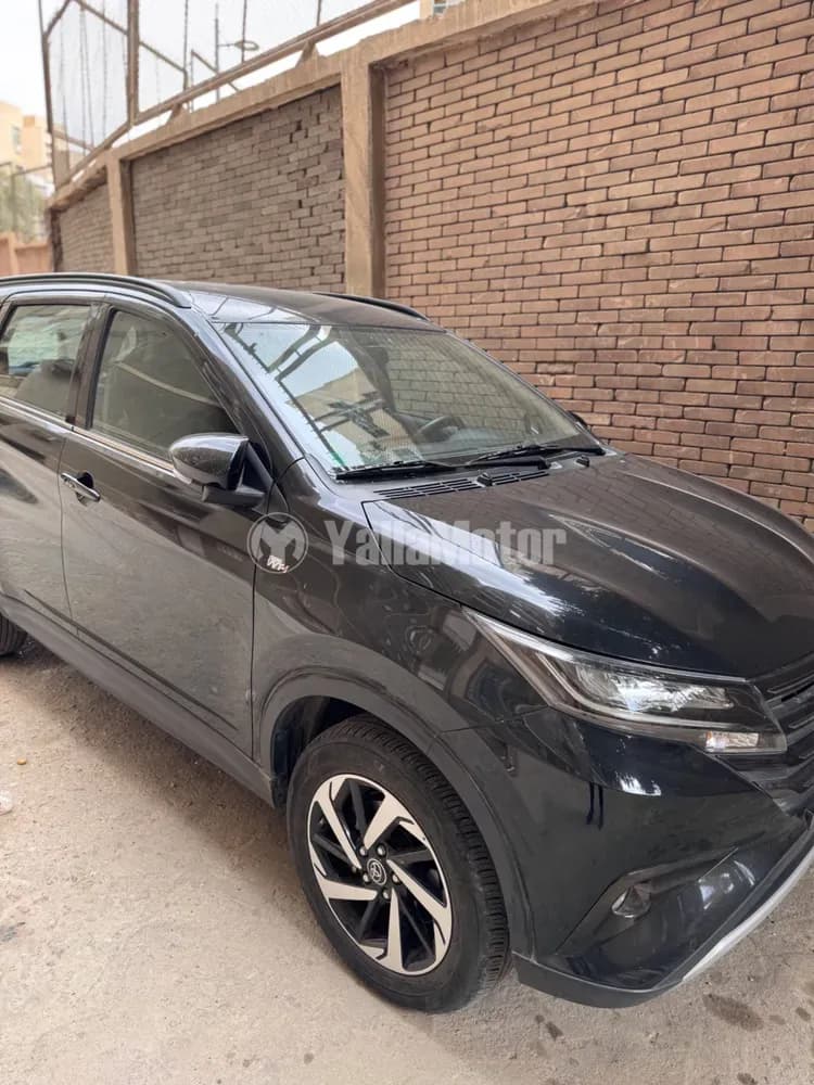 تويوتا راش 1.5L Highline 2021 مستعملة