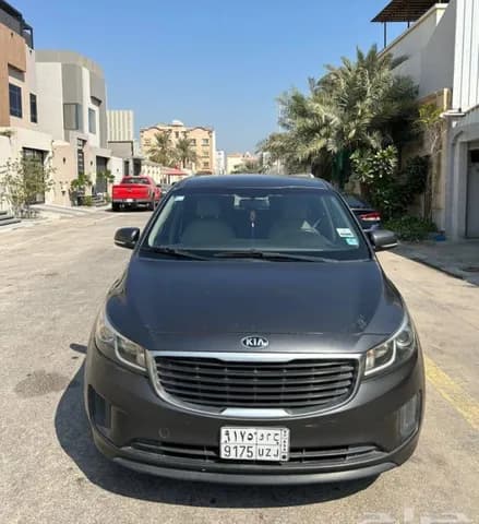 مستعملة كيا كارنفال 2016 مستعملة كيا كارنفال 2016 used_cars.forSale