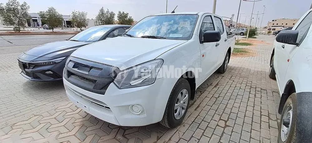 ايسوزو دي-ماكس 2025 الجديد