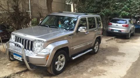جيب شيروكي Limited 2013 مستعملة جيب شيروكي Limited 2013 مستعملة used_cars.forSale