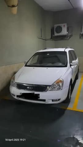 Used Kia Carnival 3.5 LX 2015 Used Kia Carnival 3.5 LX 2015 for sale