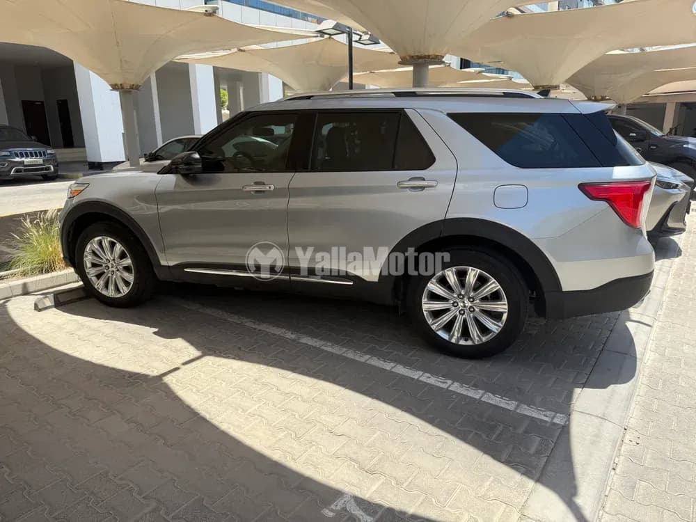 Used Ford Explorer 2.3L EcoBoost XLT w/Moonroof AWD 2022
