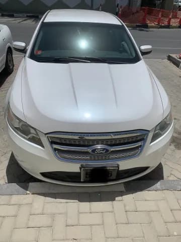 Used Ford Taurus 3.5L V6 SEL 2012 Used Ford Taurus 3.5L V6 SEL 2012 used_cars.forSale