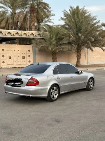 Used Mercedes-Benz E-Class Saloon E 500 2003 Used Mercedes-Benz E-Class Saloon E 500 2003 used_cars.forSale