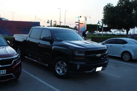Used Chevrolet Silverado 5.3 V8 LT 2018 Used Chevrolet Silverado 5.3 V8 LT 2018 used_cars.forSale