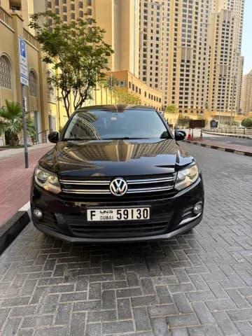 فولكس فاجن تيغوان 2.0 Wagon 2014 مستعملة فولكس فاجن تيغوان 2.0 Wagon 2014 مستعملة للبيع