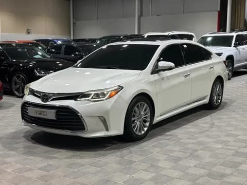 تويوتا افالون 3.5L V6 Limited 2016 مستعملة تويوتا افالون 3.5L V6 Limited 2016 مستعملة للبيع