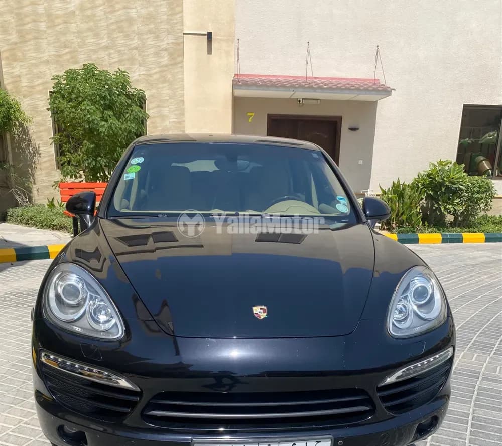 Used Porsche Cayenne Base 2013
