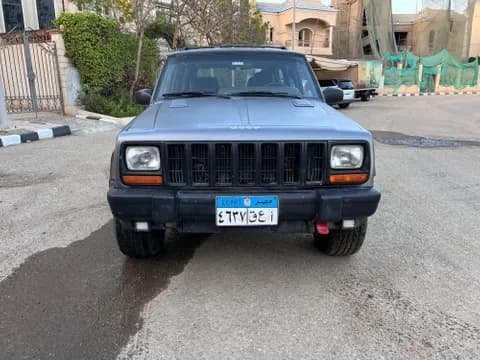 جيب شيروكي 2001 مستعملة جيب شيروكي 2001 مستعملة used_cars.forSale