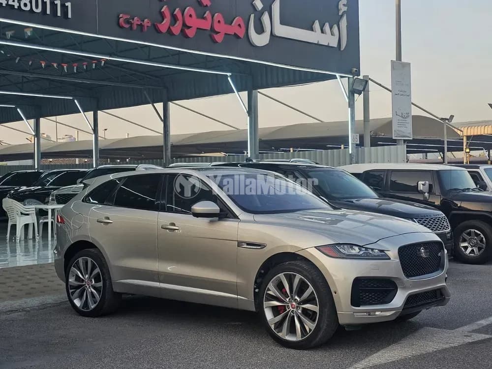 مستعملة جاكوار أف-بيس S 2017