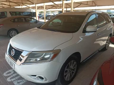 Used Nissan Pathfinder 3.5L SL 4WD 2014 Used Nissan Pathfinder 3.5L SL 4WD 2014 used_cars.forSale
