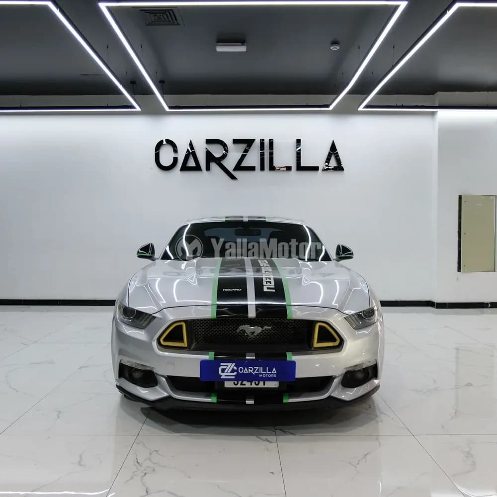 مستعملة فورد موستانج 3.7L كوبيه 2015
