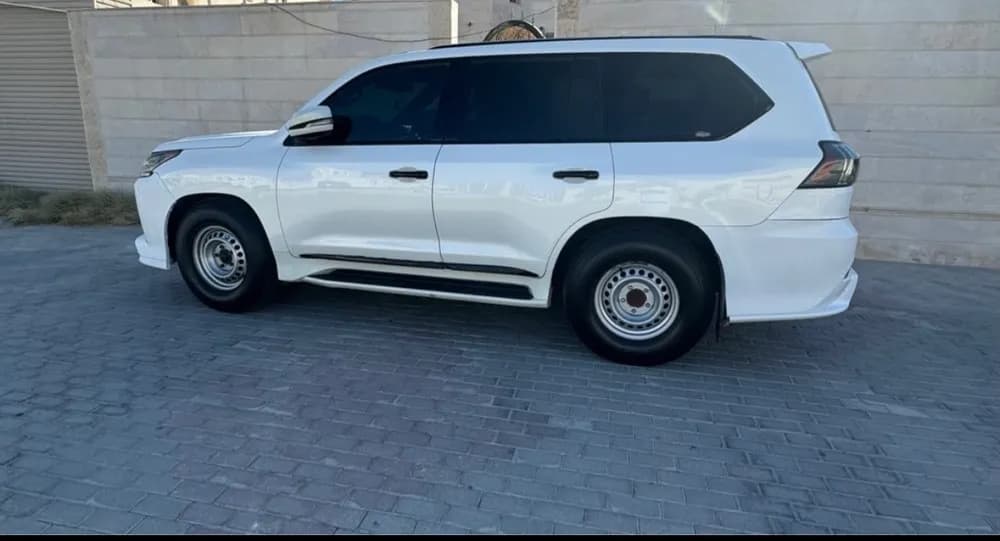 Used Lexus LX 570 2016