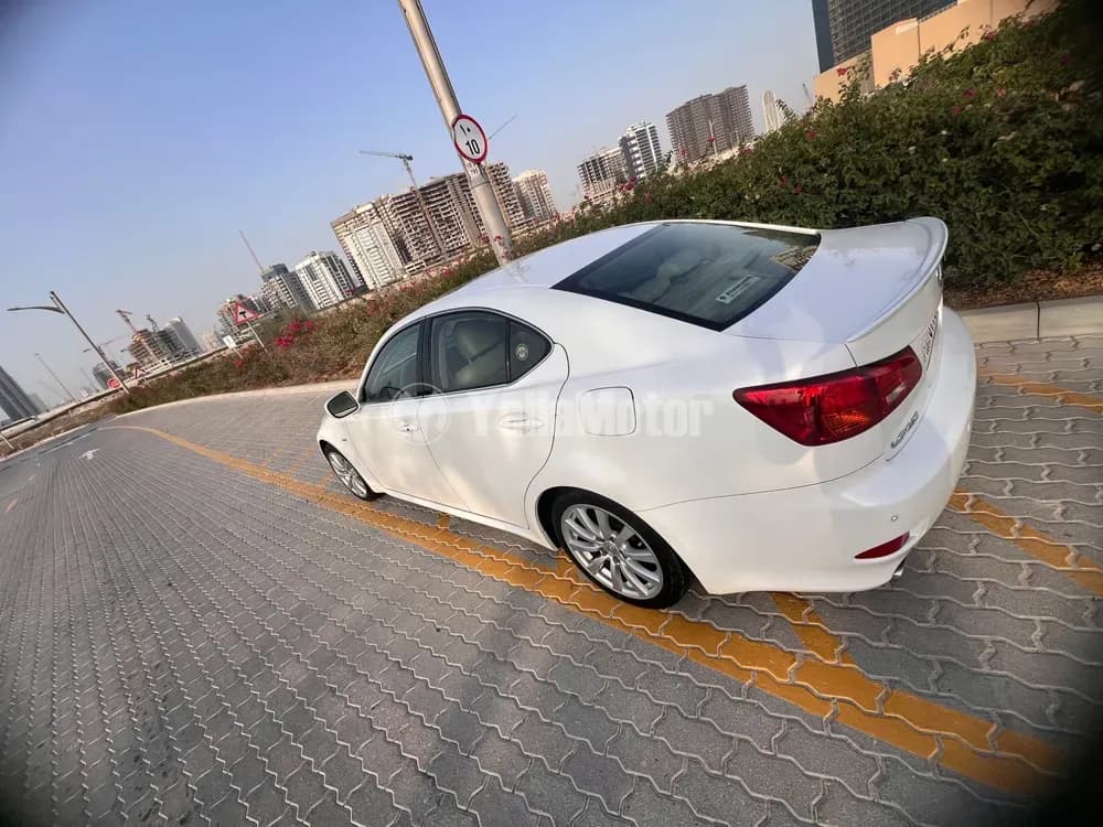 Used Lexus IS 300 4 door 2.5L 2008