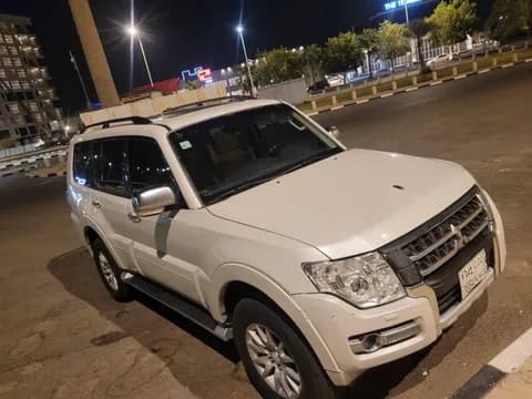 Used Mitsubishi Pajero 2015 Used Mitsubishi Pajero 2015 for sale