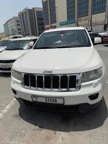 Used Jeep Cherokee 3.2L Limited 2011 Used Jeep Cherokee 3.2L Limited 2011 used_cars.forSale