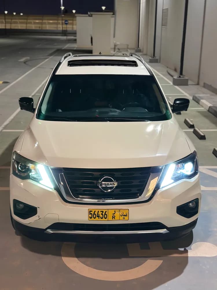 Used Nissan Pathfinder 3.5L S 2WD 2017