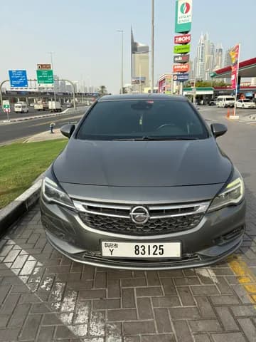 Used Opel Astra Turbo 2017 Used Opel Astra Turbo 2017 used_cars.forSale