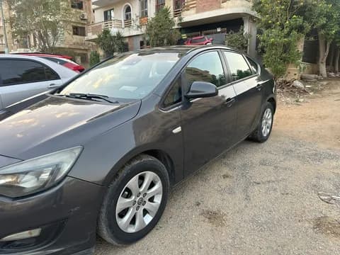 Used Opel Astra 2015 Used Opel Astra 2015 used_cars.forSale