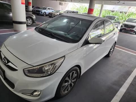 Used Hyundai Accent 1.6L (Full Option) 2015 Used Hyundai Accent 1.6L (Full Option) 2015 used_cars.forSale