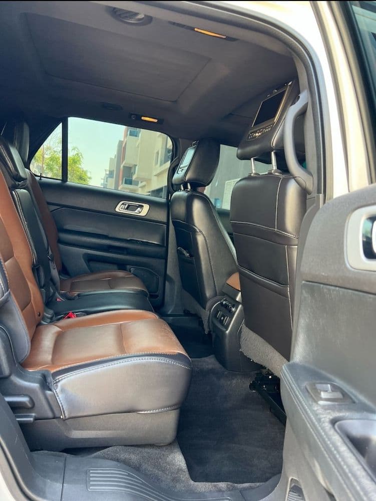 Used Ford Explorer 3.5L V6 LTD Plus 2012