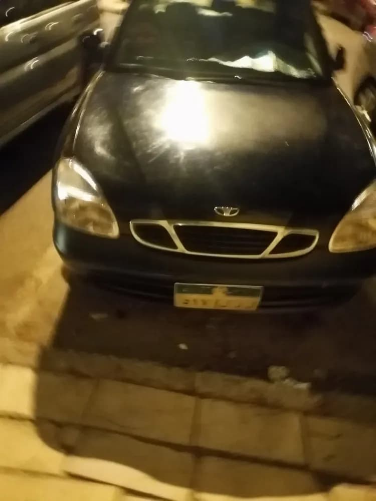 Used daewoo nubira 2002