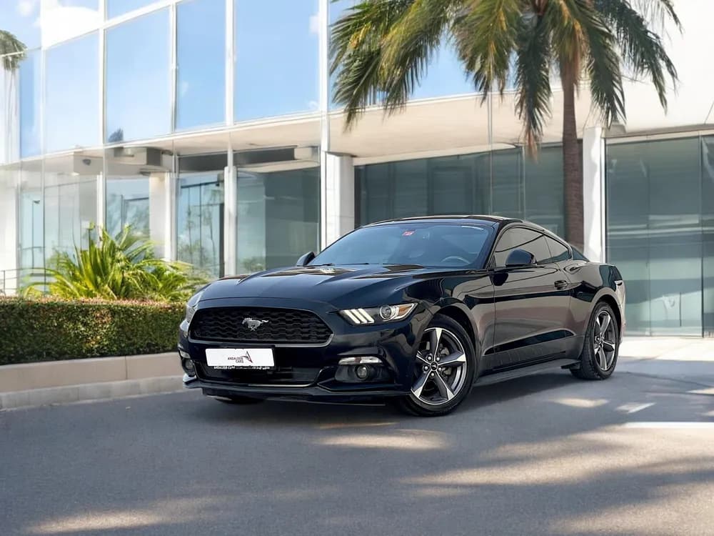 Used Ford Mustang 3.7L Fastback M/T 2015
