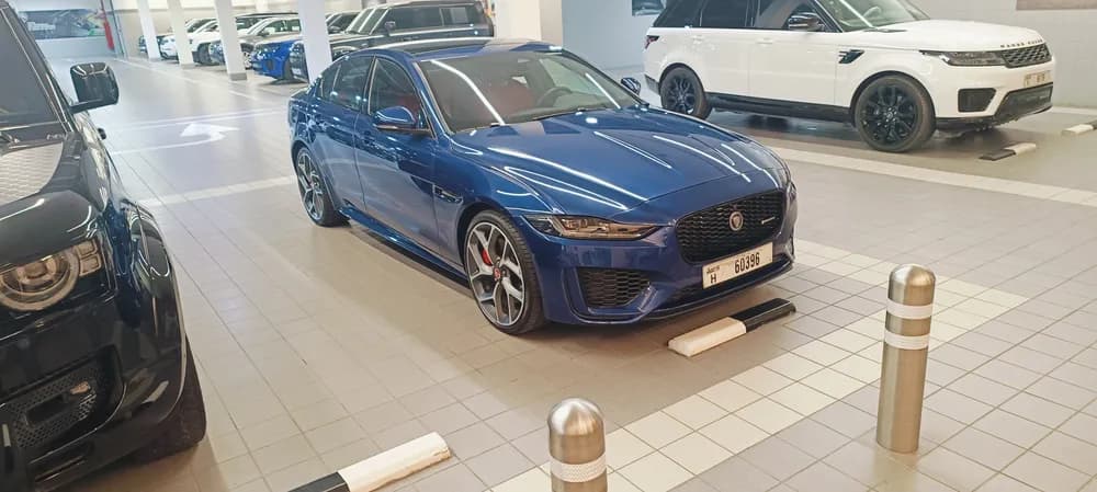 Used Jaguar XE 2.0T R Dynamic (300 PS) 2021