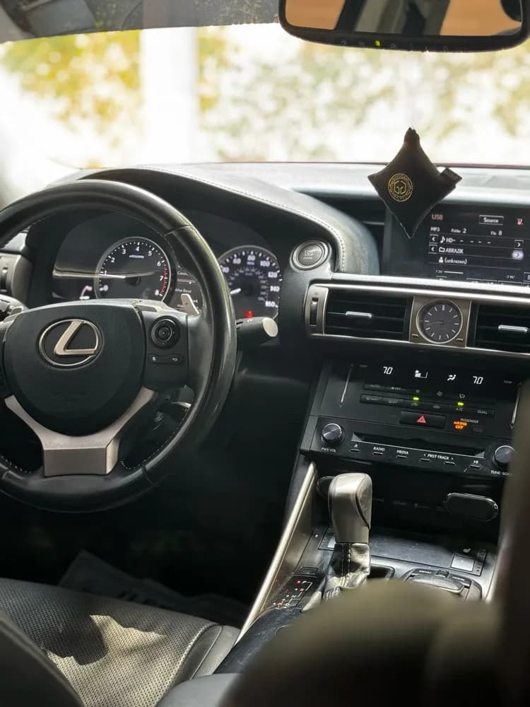 Used Lexus IS250 2014