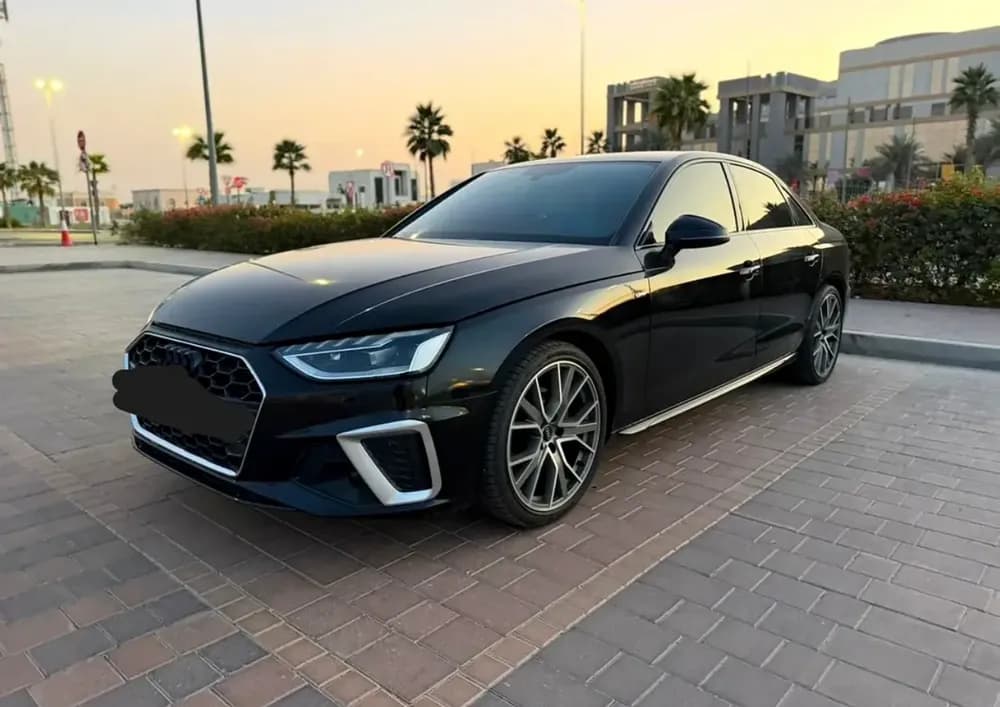 أودي أي4 40 TFSI S-line 190 HP 2023 مستعملة