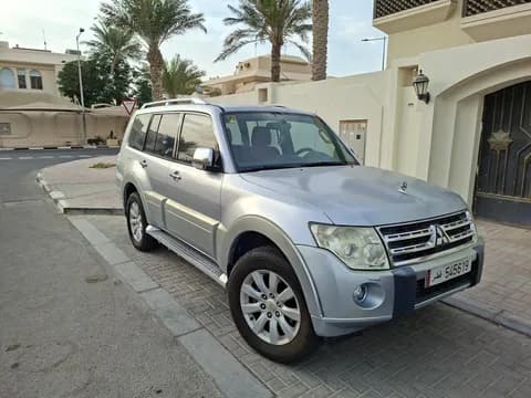 ميتسوبيشي باجيرو الجيل الرابع 3.8L 2010 مستعملة ميتسوبيشي باجيرو الجيل الرابع 3.8L 2010 مستعملة used_cars.forSale