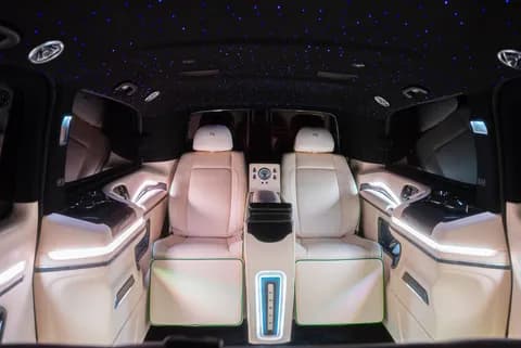 مرسيدس بنز في-كلاس Avantgarde – VIP 2026 جديدة مرسيدس بنز في-كلاس Avantgarde – VIP 2026 جديدة used_cars.forSale