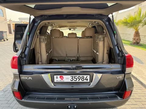 تويوتا لاند كروزر 4.6L GXR 2011 مستعملة تويوتا لاند كروزر 4.6L GXR 2011 مستعملة used_cars.forSale