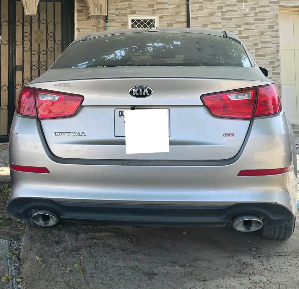 كيا أوبتيما 2.4L Base 2015 مستعملة