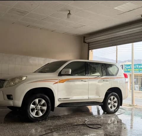 تويوتا لاند كروز برادو 5 Door 2.7L (Automatic) 2012 مستعملة تويوتا لاند كروز برادو 5 Door 2.7L (Automatic) 2012 مستعملة للبيع