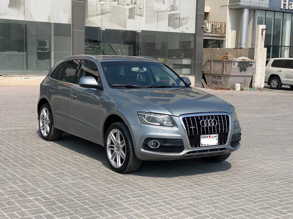 Used Audi Q5 3.2L (270 HP) 2010