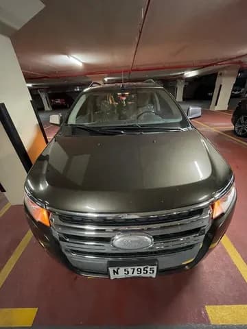 فورد ايدج 3.5L Titanium 2011 مستعملة فورد ايدج 3.5L Titanium 2011 مستعملة للبيع