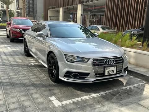 أودي أس7 S7 2015 مستعملة أودي أس7 S7 2015 مستعملة للبيع